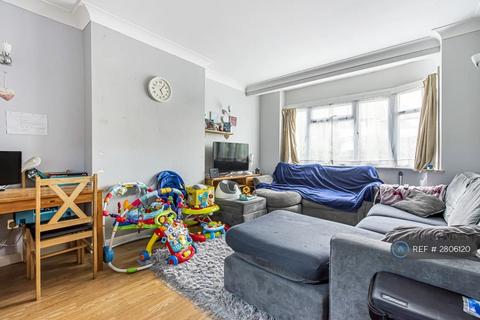 2 bedroom flat to rent, Alexandra Avenue, Harrow, HA2