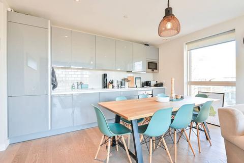 2 bedroom flat to rent, Rodney Road, Elephant and Castle, London, SE17