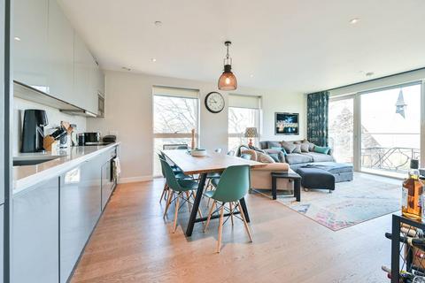 2 bedroom flat to rent, Rodney Road, Elephant and Castle, London, SE17