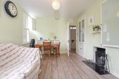 1 bedroom flat to rent, Ryculff Square, Blackheath, London, SE3