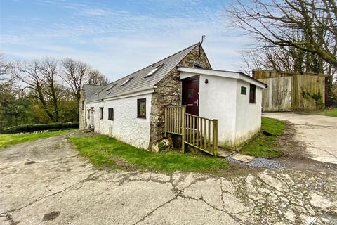 undefined, Llanycefn, Clynderwen