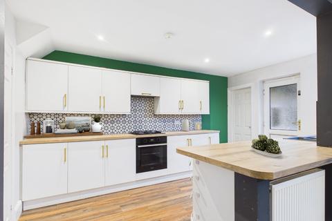 3 bedroom end of terrace house for sale, Hull Road, Hull,  HU5 4AH