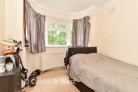 undefined, Kingsley Grove, Reigate RH2