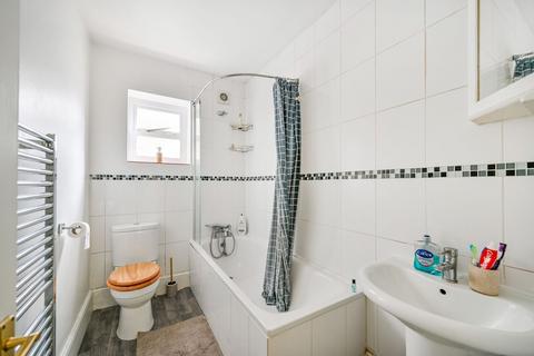 undefined, Kingston Hill, Kingston, Kingston upon Thames, KT2