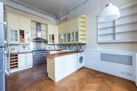 2 bedroom flat to rent, Rutland Gate, Knightsbridge, London, SW7