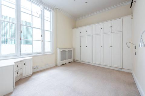 2 bedroom flat to rent, Rutland Gate, Knightsbridge, London, SW7
