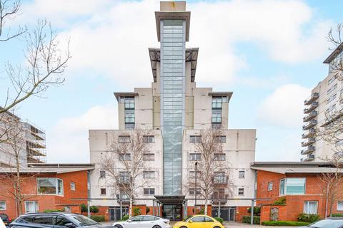 2 bedroom flat to rent, Erebus Drive, Woolwich, London, SE28