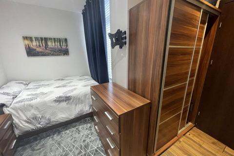 1 bedroom in a house share to rent, Room 6, 51 Broadway, Peterborough, PE1 1SQ