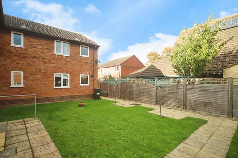 2 bedroom maisonette for sale, Langham Gardens, Taunton