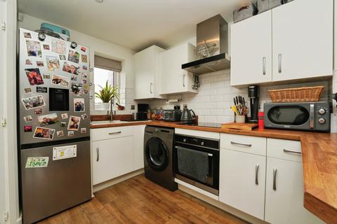 3 bedroom semi-detached house for sale, Citrine Place, Cheltenham, GL52