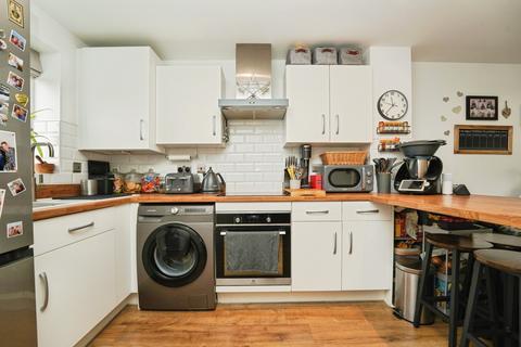3 bedroom semi-detached house for sale, Citrine Place, Cheltenham, GL52