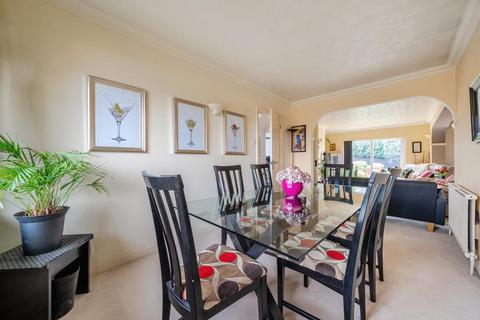 undefined, Busby Close,  Stonesfield,  OX29