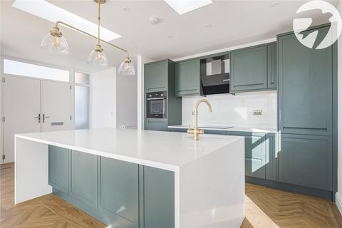 undefined, Leith Park Road, Gravesend, Kent, DA12