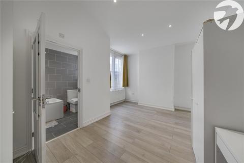 1 bedroom flat for sale, Windmill Street, Gravesend, Kent, DA12
