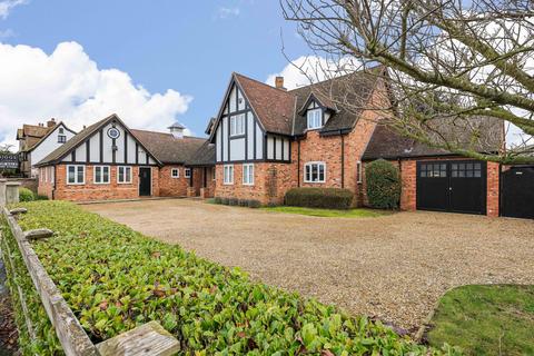 4 bedroom detached house for sale, High Street, St. Neots PE19