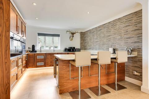 4 bedroom detached house for sale, High Street, St. Neots PE19