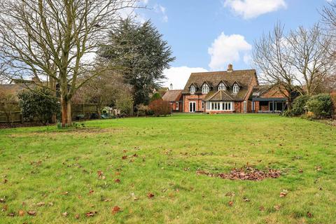4 bedroom detached house for sale, High Street, St. Neots PE19