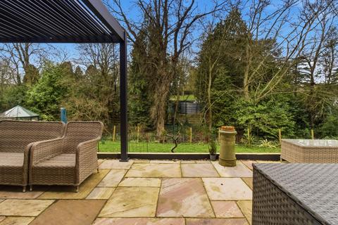 undefined, Manor Close, Droitwich WR9