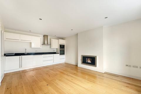 undefined, High Street, Wivenhoe, Colchester, CO7