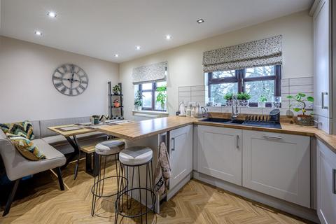 4 bedroom end of terrace house for sale, Stream Road, Wordsley, DY8 5QU