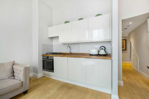 2 bedroom flat for sale, Fairholme Road, London W14