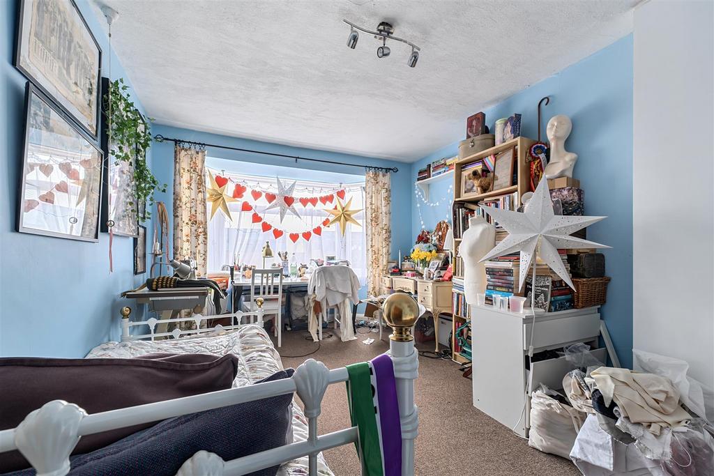 Bedroom 2.jpg