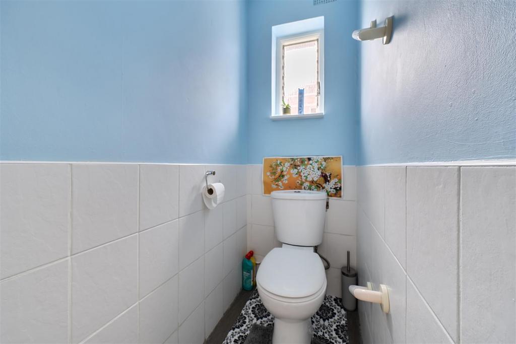 WC.jpg