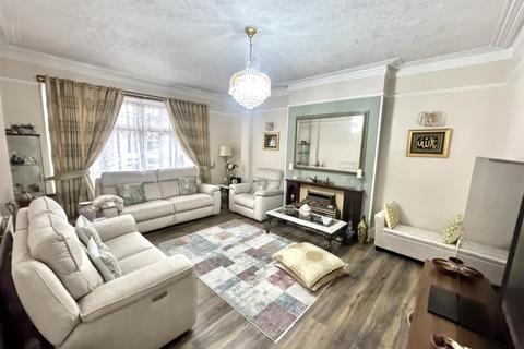 3 bedroom end of terrace house for sale, Heathview Road, Thornton Heath