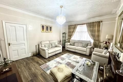 3 bedroom end of terrace house for sale, Heathview Road, Thornton Heath