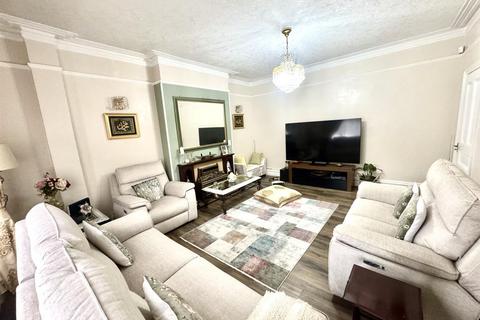 3 bedroom end of terrace house for sale, Heathview Road, Thornton Heath