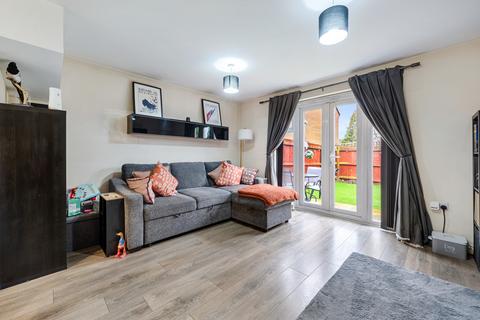 2 bedroom end of terrace house for sale, Admiral Way, Hyde, SK14