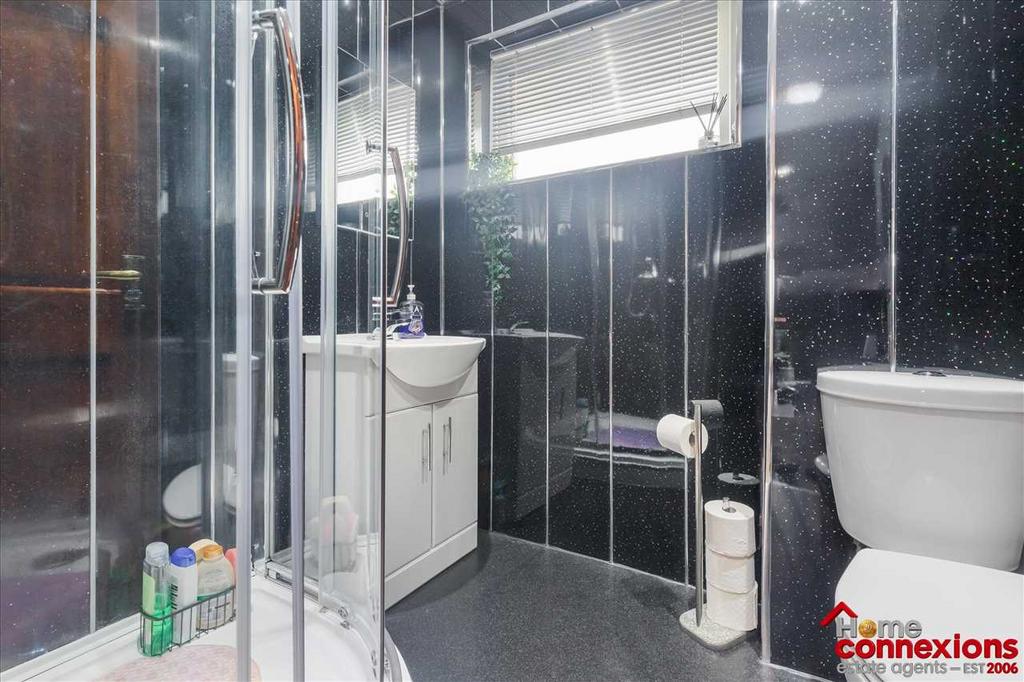 Shower Room (1)