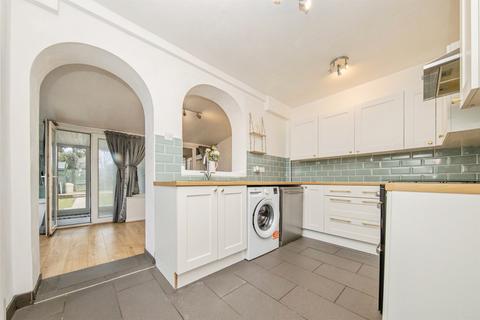3 bedroom semi-detached house for sale, Lindbergh Road, Ipswich