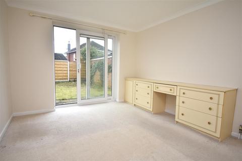 undefined, Ox Calder Close, Dunnington, York