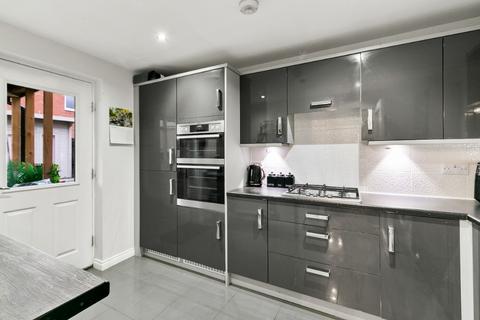 undefined, Glen Garry Close, Dumbarton, West Dunbartonshire, G82