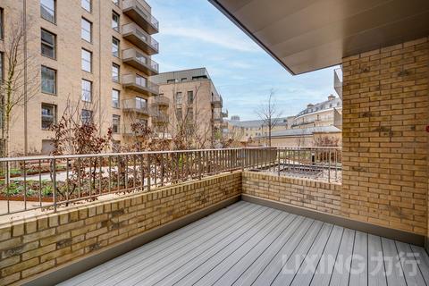 Studio to rent, Watermeadow Lane, Fulham, SW6 2WE