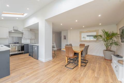 3 bedroom end of terrace house for sale, Rectory Road, Sutton Coldfield