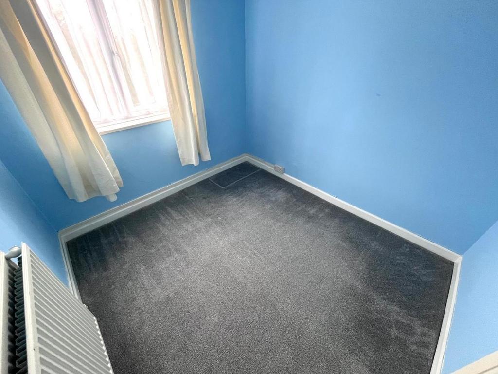 BEDROOM 3.jpg