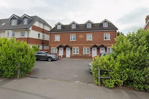 undefined, Basingstoke Road, Reading, RG2
