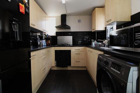 3 bedroom terraced house for sale, Kingston Road, Leicester, LE2