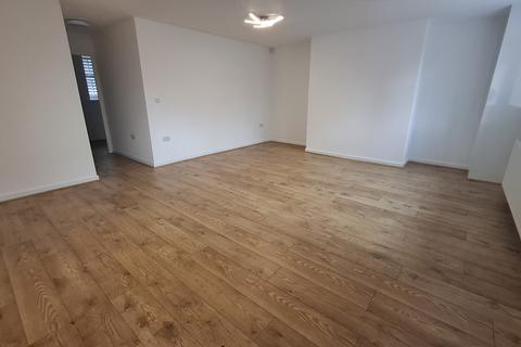 undefined, Smithy Yard, Uppermill OL3