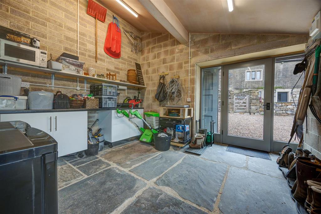Outbuilding
