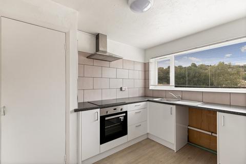 2 bedroom ground floor flat for sale, Chalcroft Road, Folkestone, Folkestone, CT20