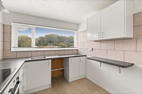 2 bedroom ground floor flat for sale, Chalcroft Road, Folkestone, Folkestone, CT20