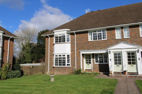 undefined, Trafalgar Court, Farnham GU9