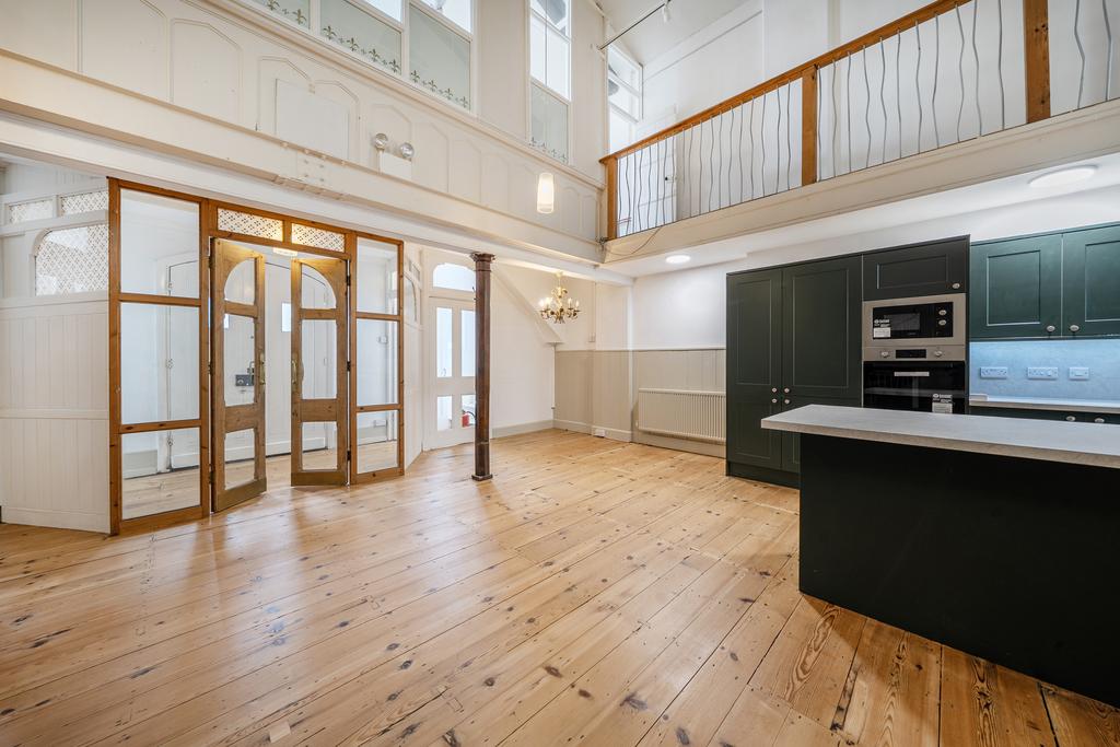 Open Plan Kitchen / Living Room