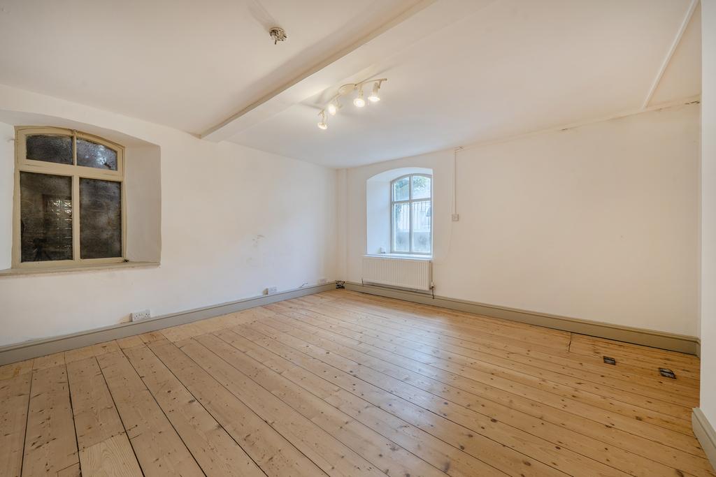 Reception Room / Snug