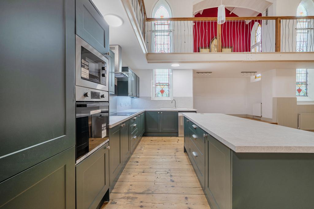 Open Plan Kitchen / Living Room