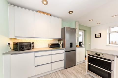 3 bedroom bungalow for sale, Oxwich Road, Mochdre, Colwyn Bay, Conwy, LL28