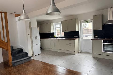 undefined, Sidcup DA14